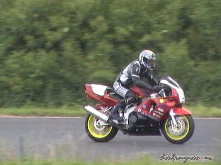 1996 HONDA CBR 900 | Picture 603412 motorcycle photo