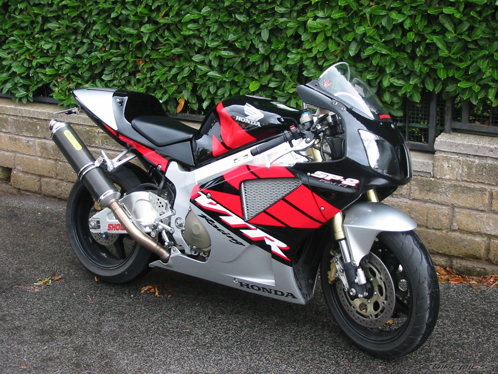 2005 HONDA VTR 1000 SP2 | Picture 604264 motorcycle photo