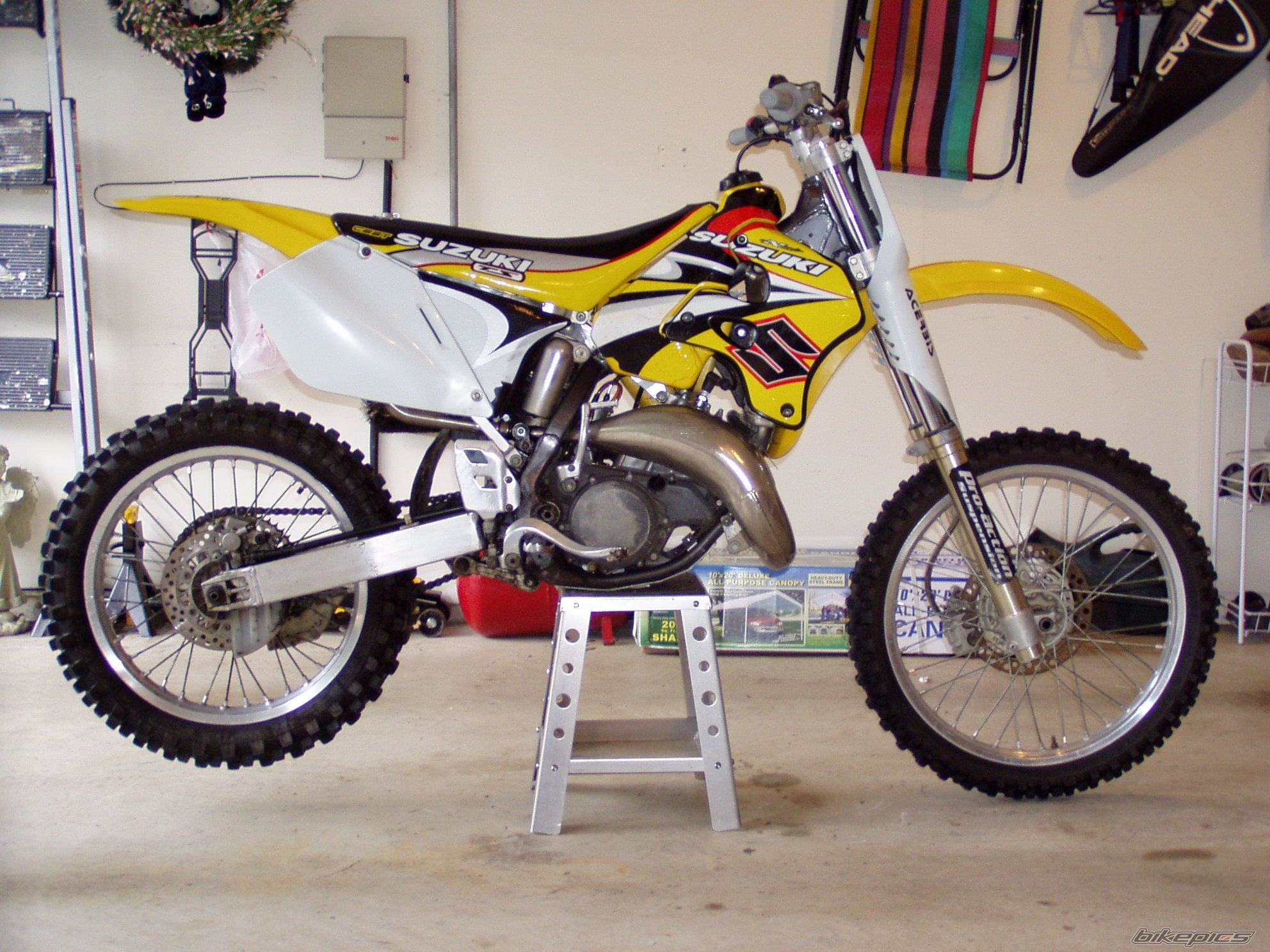 1998 SUZUKI RM 125 | Picture 605240 motorcycle photo