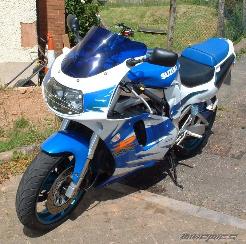 1995 SUZUKI GSX R 750 | Picture 60525 motorcycle photo