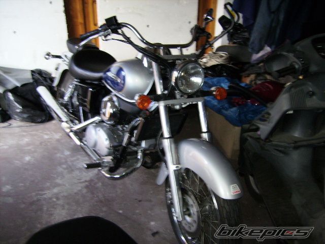 2002 HONDA SHADOW 125 | Picture 605806 motorcycle photo