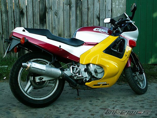1989 HONDA CBR 600 | Picture 606284 motorcycle photo