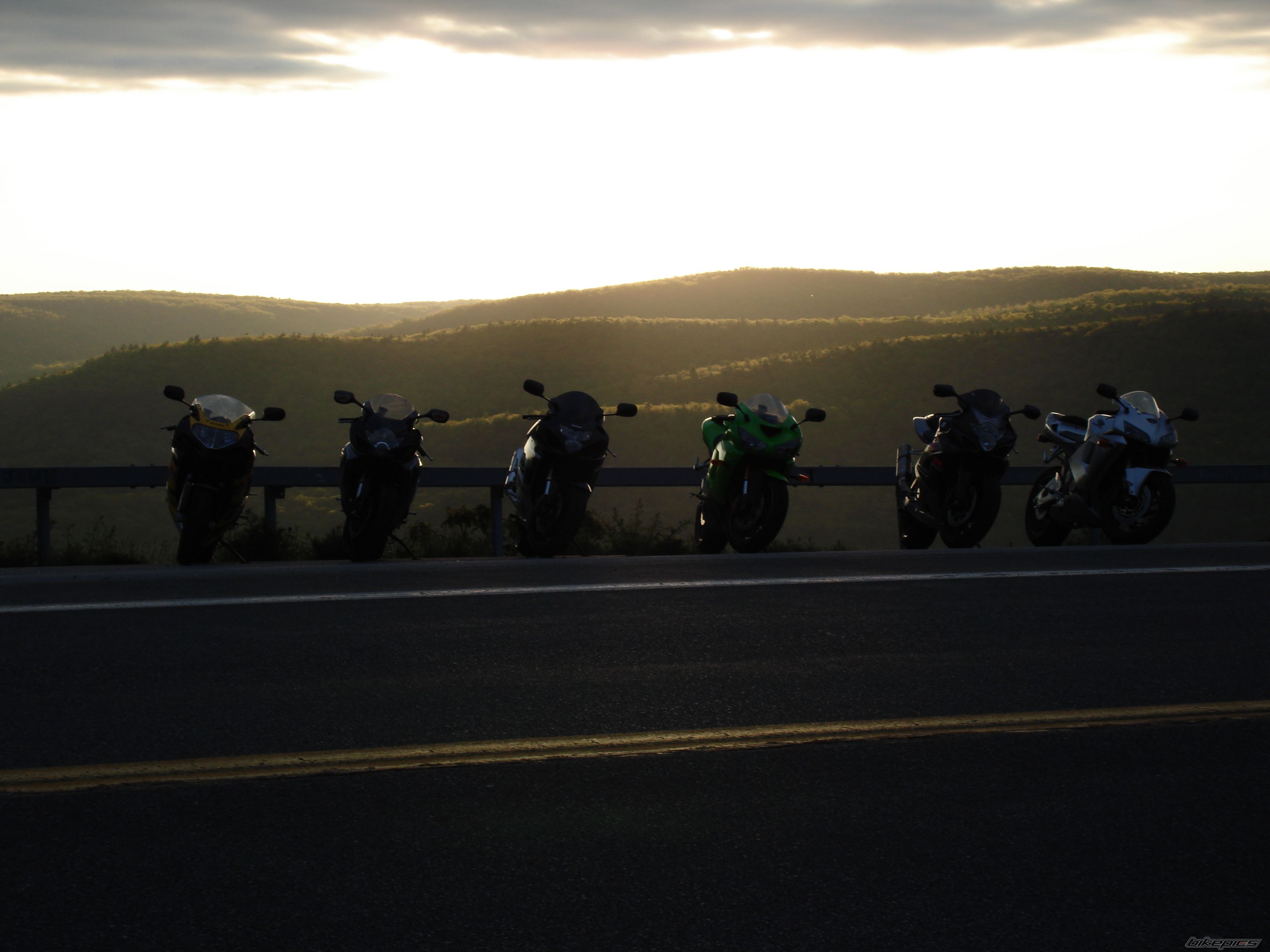 2005 SUZUKI GSX R 600 | Picture 607051 motorcycle photo