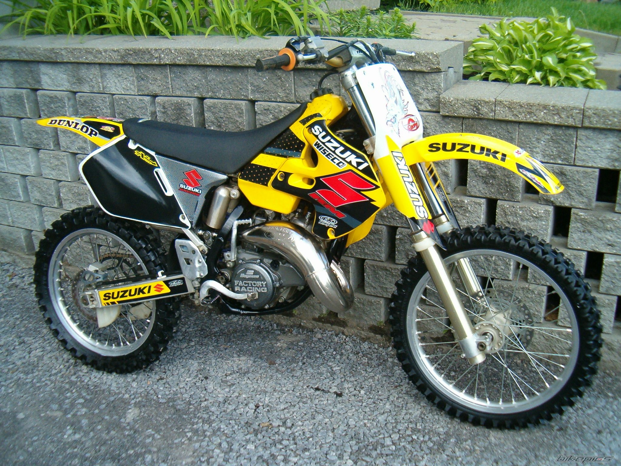 1998 SUZUKI RM 125 | Picture 608862 motorcycle photo
