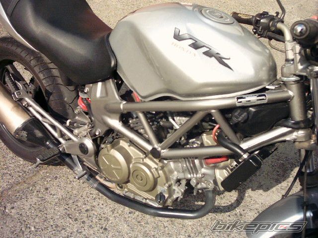1999 HONDA VTR 250 | Picture 610053 motorcycle photo