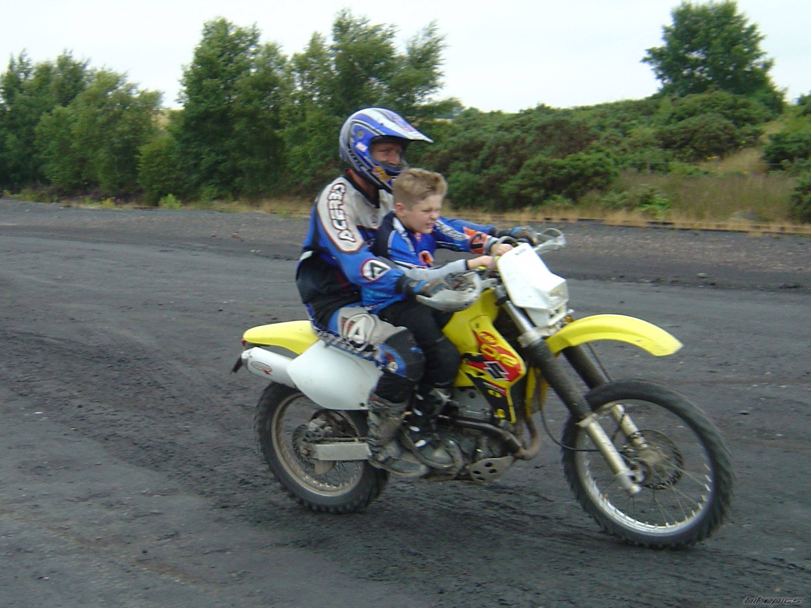 2001 SUZUKI DRZ 400 | Picture 610319 motorcycle photo