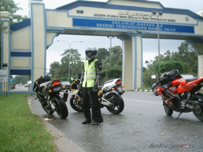 1995 HONDA CBR 900 | Picture 610784 motorcycle photo
