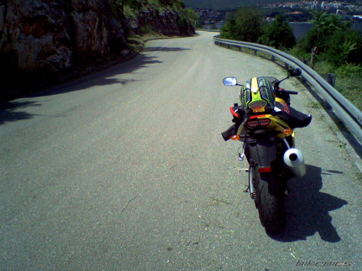 2005 YAMAHA YZF R6 | Picture 612345 motorcycle photo