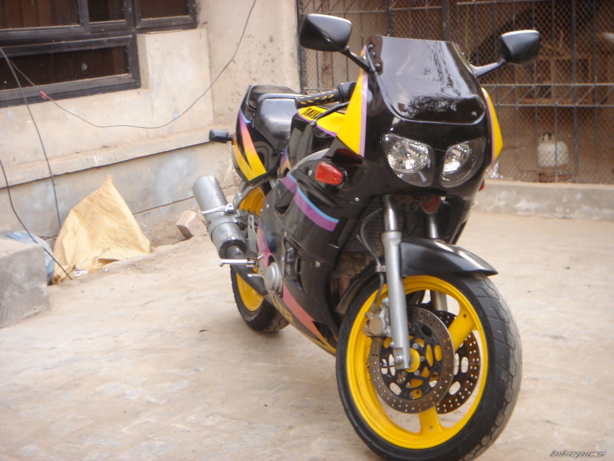 1990 YAMAHA FZR 400 | Picture 613330 motorcycle photo