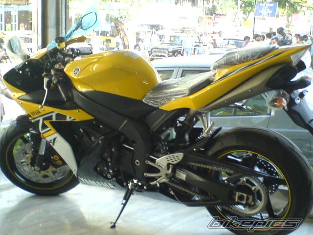 2006 YAMAHA YZF R1 | Picture 614945 motorcycle photo