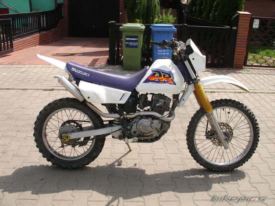 1995 SUZUKI DR 125 | Picture 615928 motorcycle photo