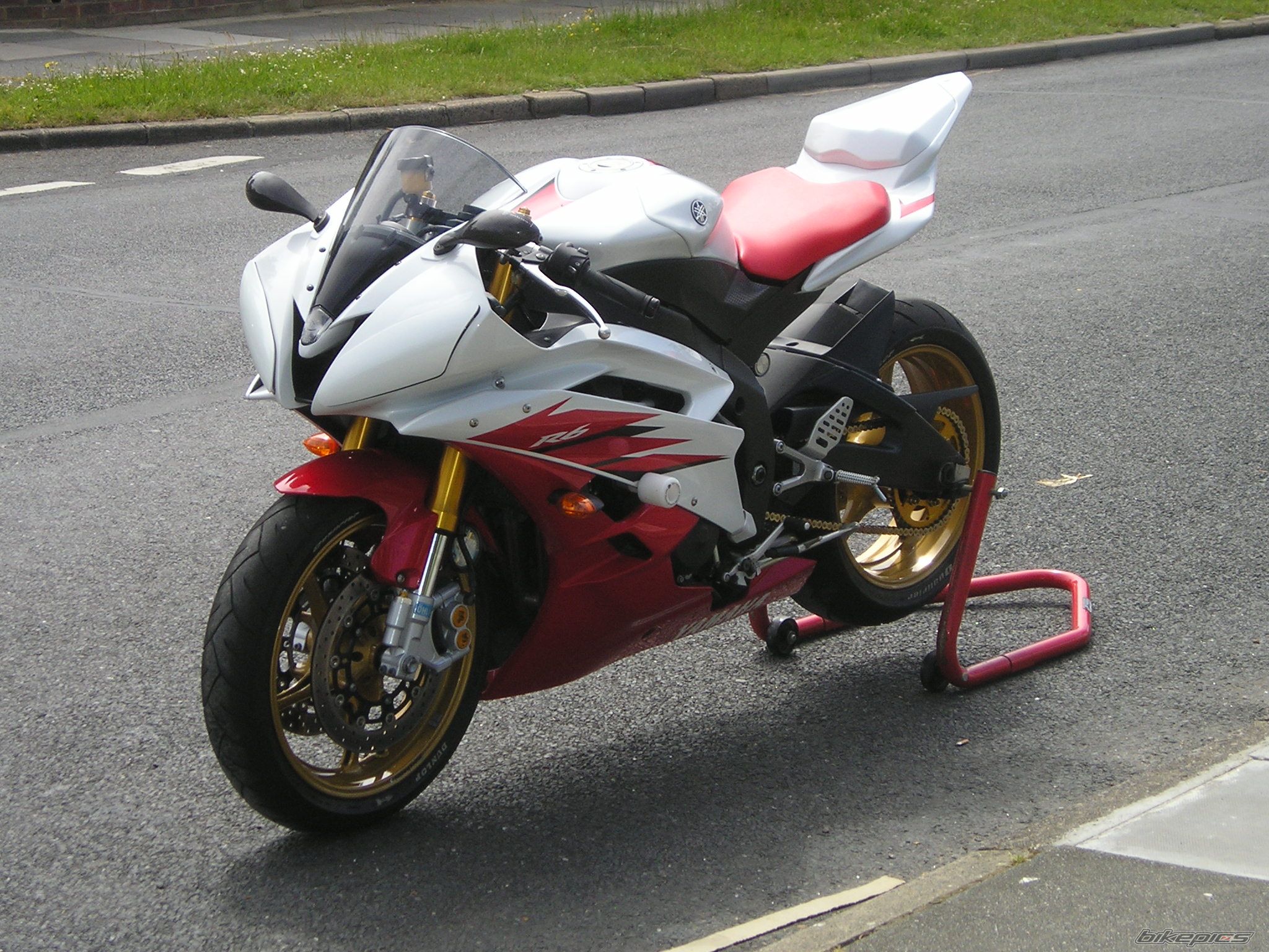 2006 YAMAHA YZF R6 | Picture 616618 motorcycle photo