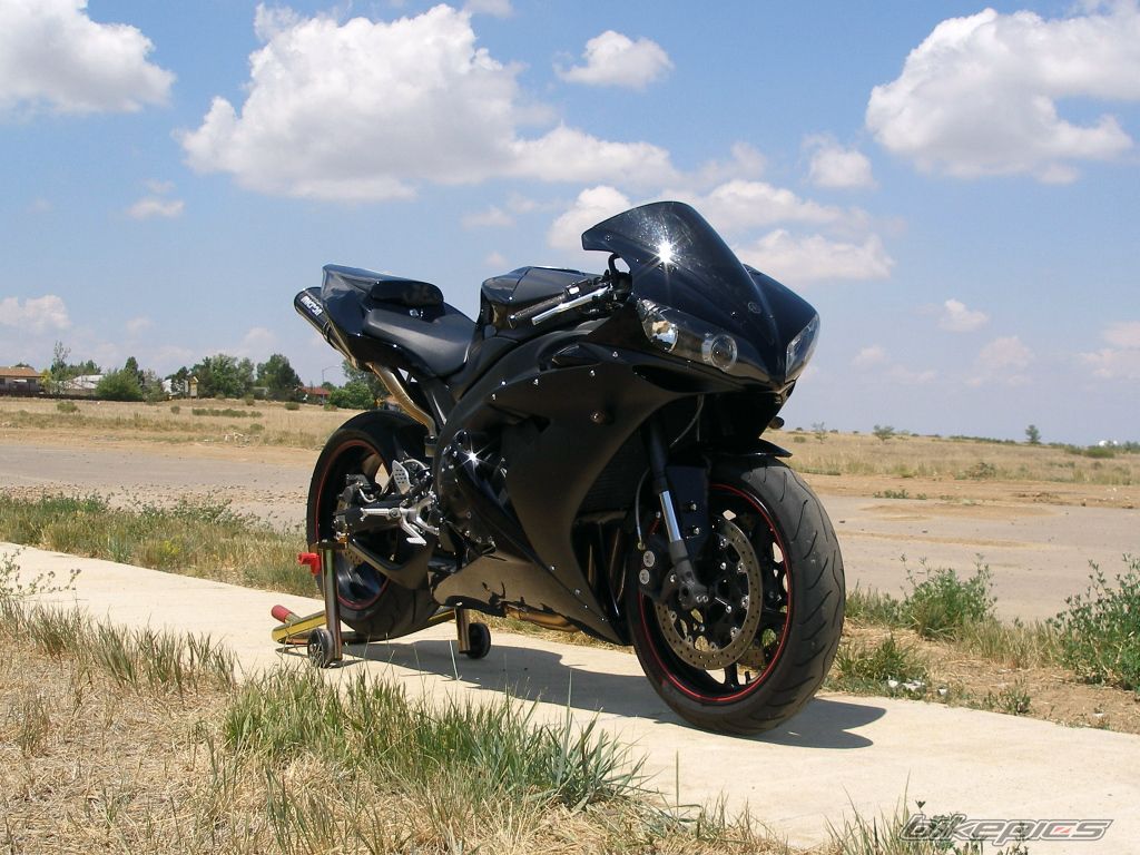 2005 YAMAHA YZF R1 | Picture 618160 motorcycle photo