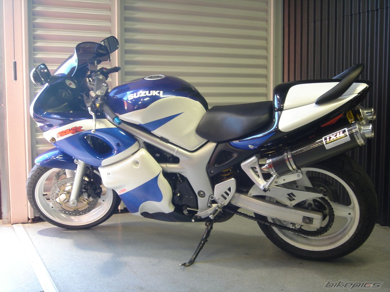 2000 SUZUKI SV 650S | Picture 618241 motorcycle photo