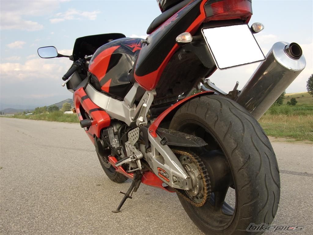 2001 HONDA CBR 900 | Picture 619190 motorcycle photo