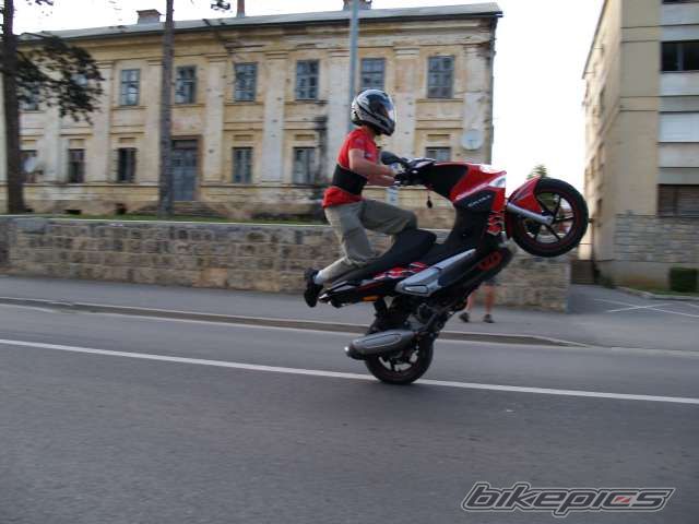 2006 GILERA RUNNER 200 VXR | Picture 619660 motorcycle photo