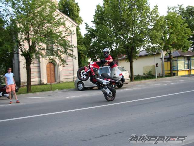 2006 GILERA RUNNER 200 VXR | Picture 619663 motorcycle photo