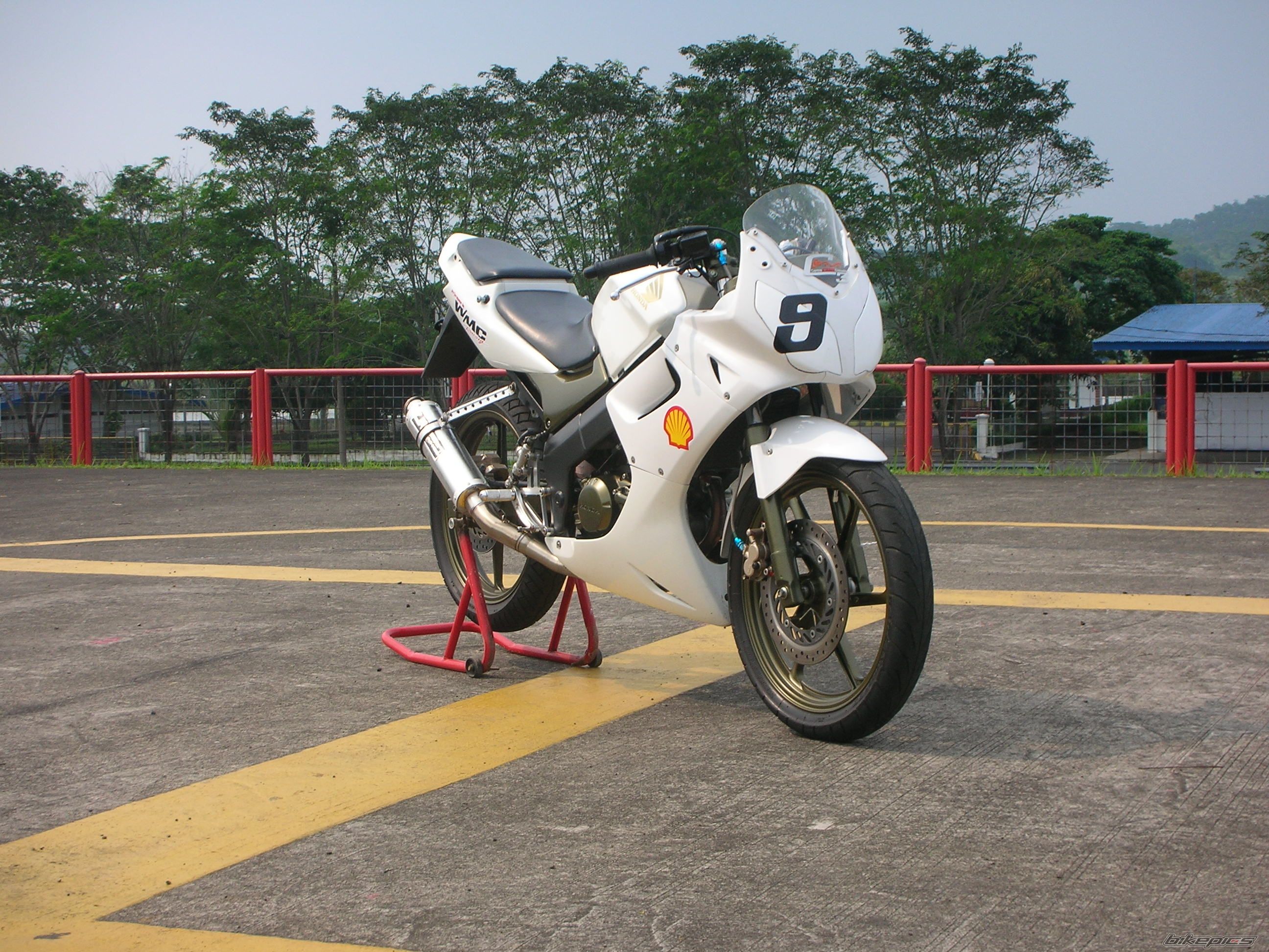    | Picture 619748 motorcycle photo