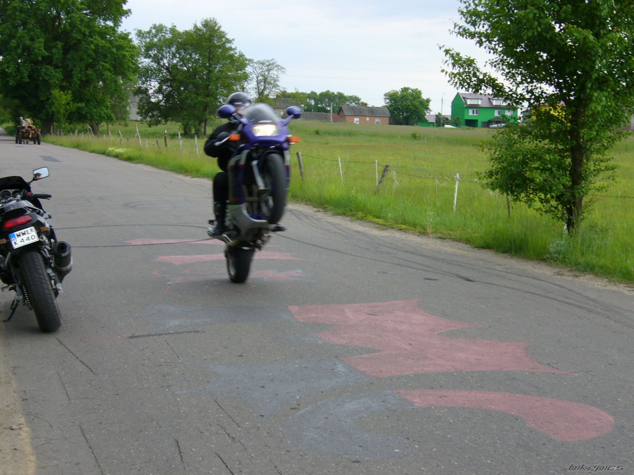 1994 SUZUKI GSX 750F | Picture 620876 motorcycle photo