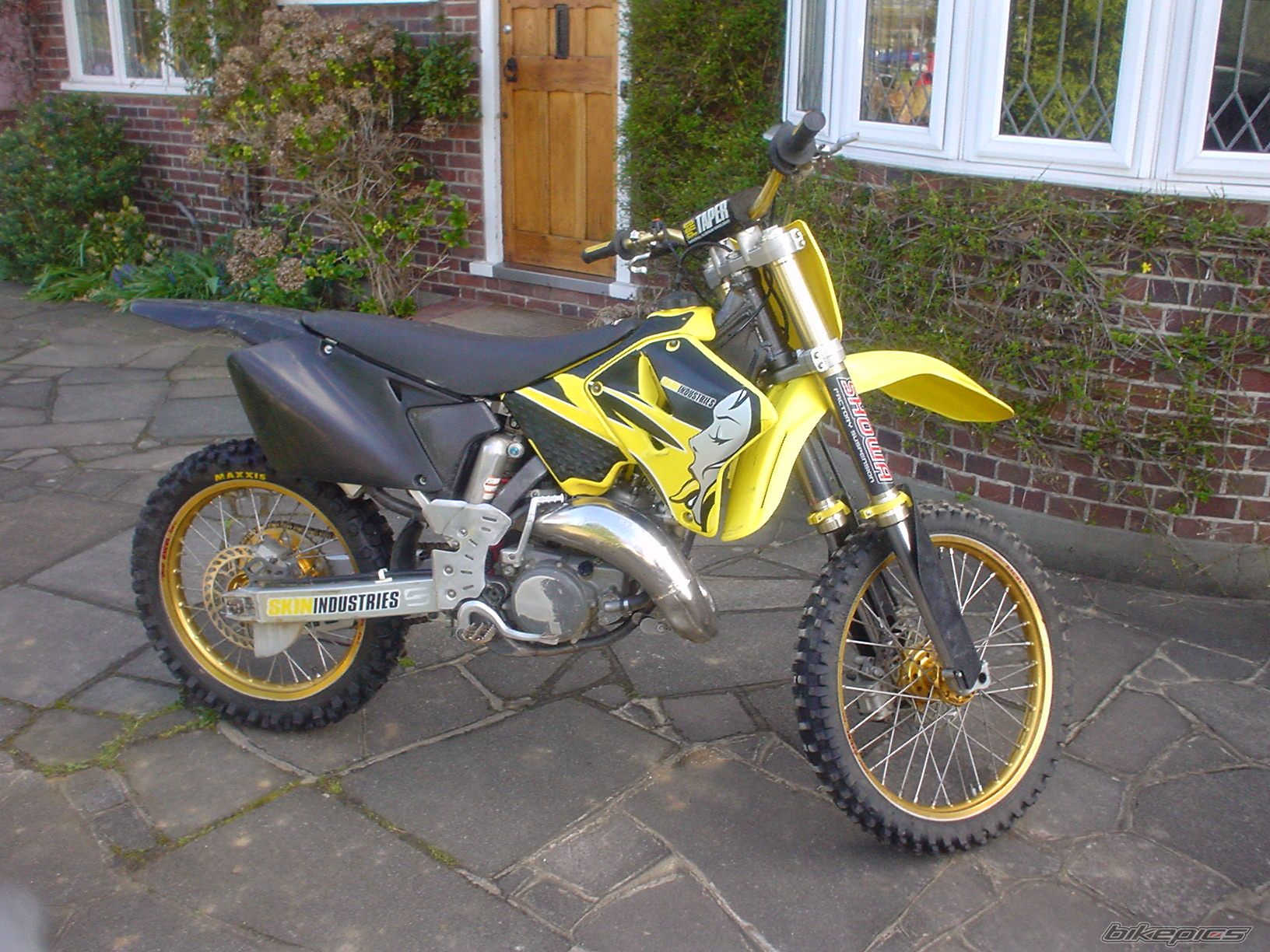 2001 SUZUKI RM 125 | Picture 622415 motorcycle photo