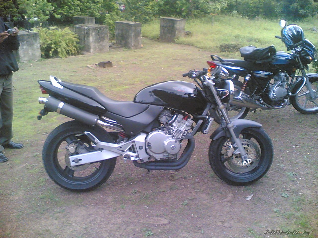 2000 HONDA CB 250 HORNET | Picture 623498 motorcycle photo