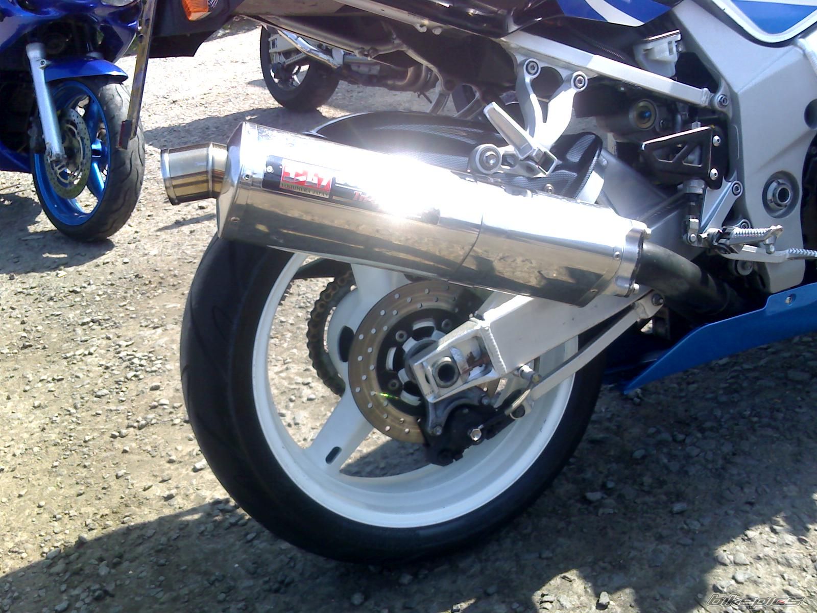 2000 SUZUKI GSX R 750 | Picture 623711 motorcycle photo