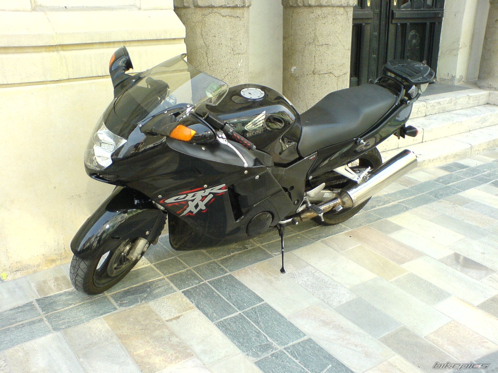 1996 HONDA CBR 1100 BLACKBIRD | Picture 624138 motorcycle photo