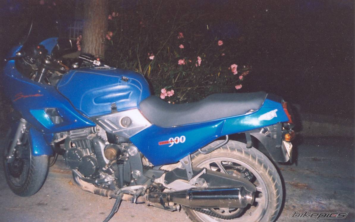 1997 TRIUMPH SPRINT RS | Picture 62435 motorcycle photo