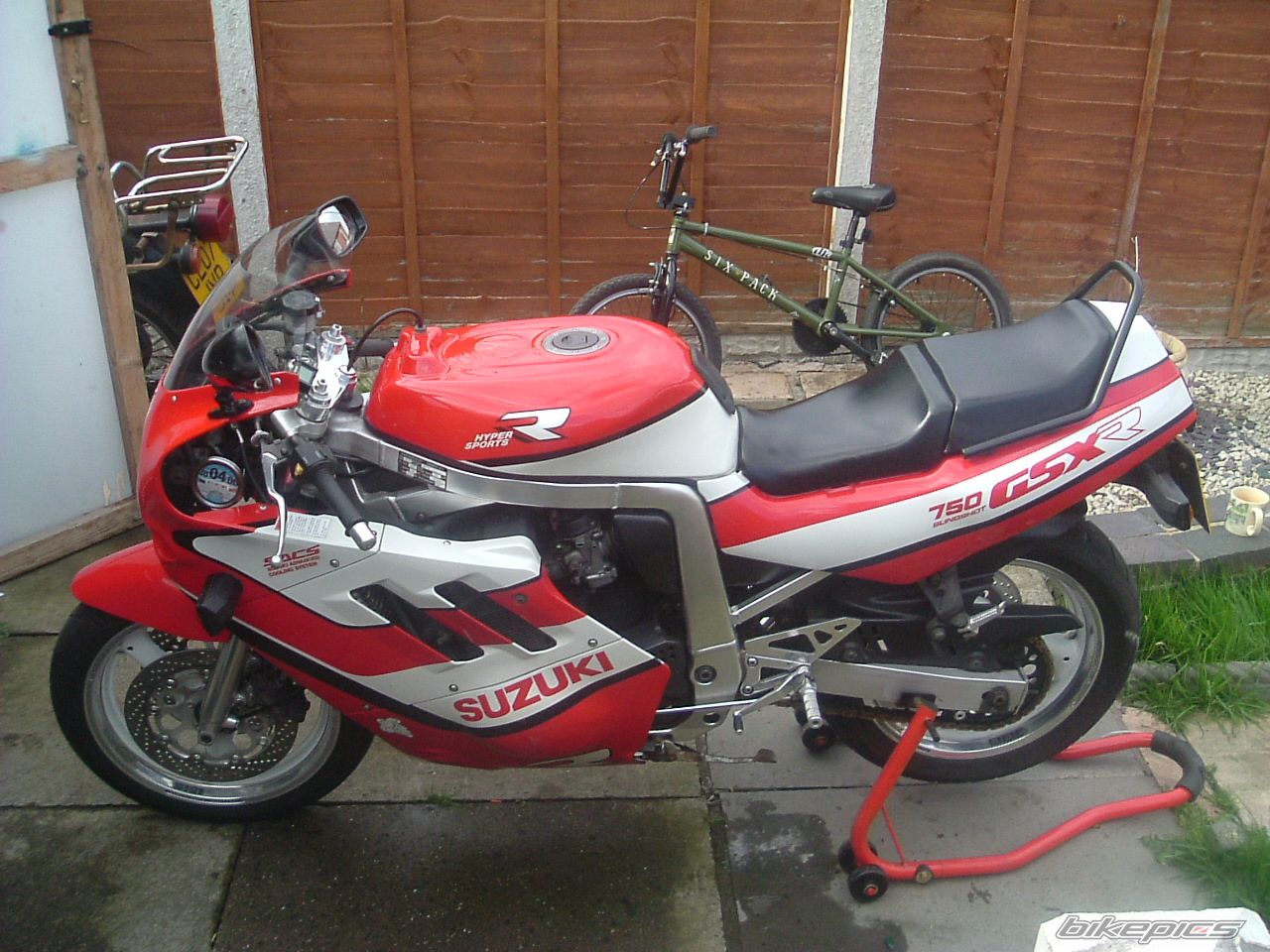 1988 SUZUKI GSX R 750 | Picture 624425 motorcycle photo
