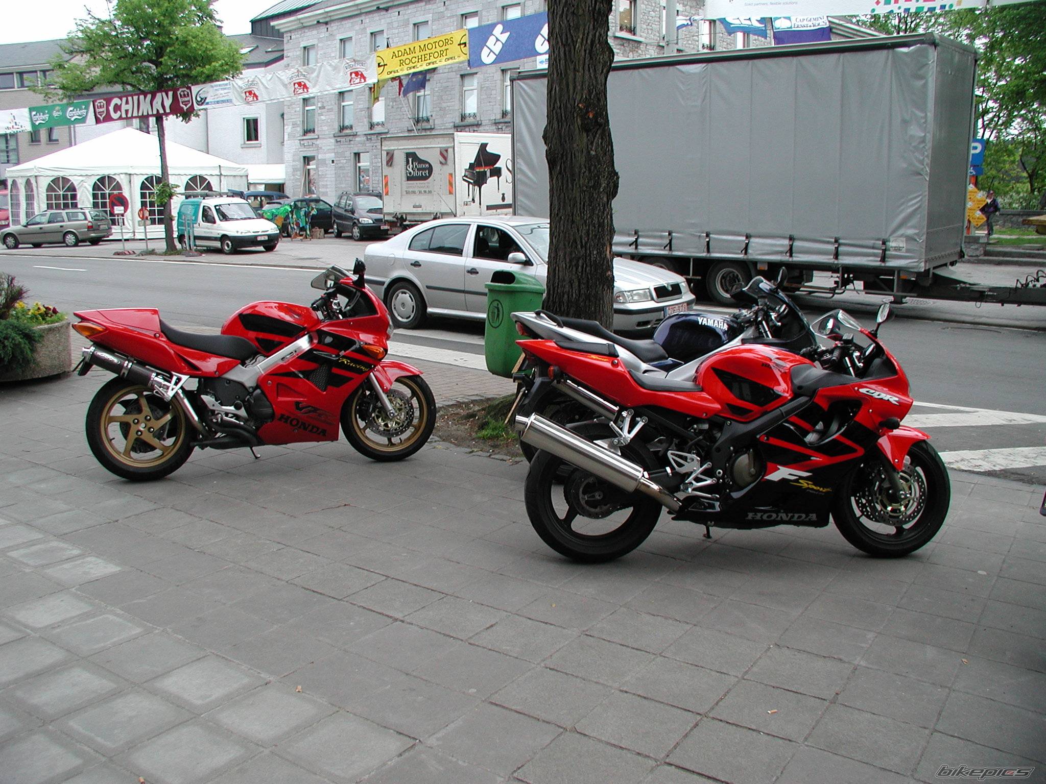 2003 YAMAHA FZS 1000 FAZER | Picture 62445 motorcycle photo