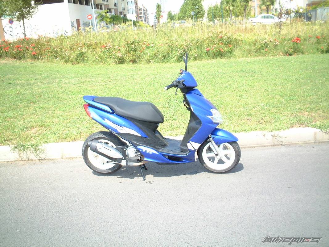 2002 YAMAHA JOG | Picture 62648 motorcycle photo