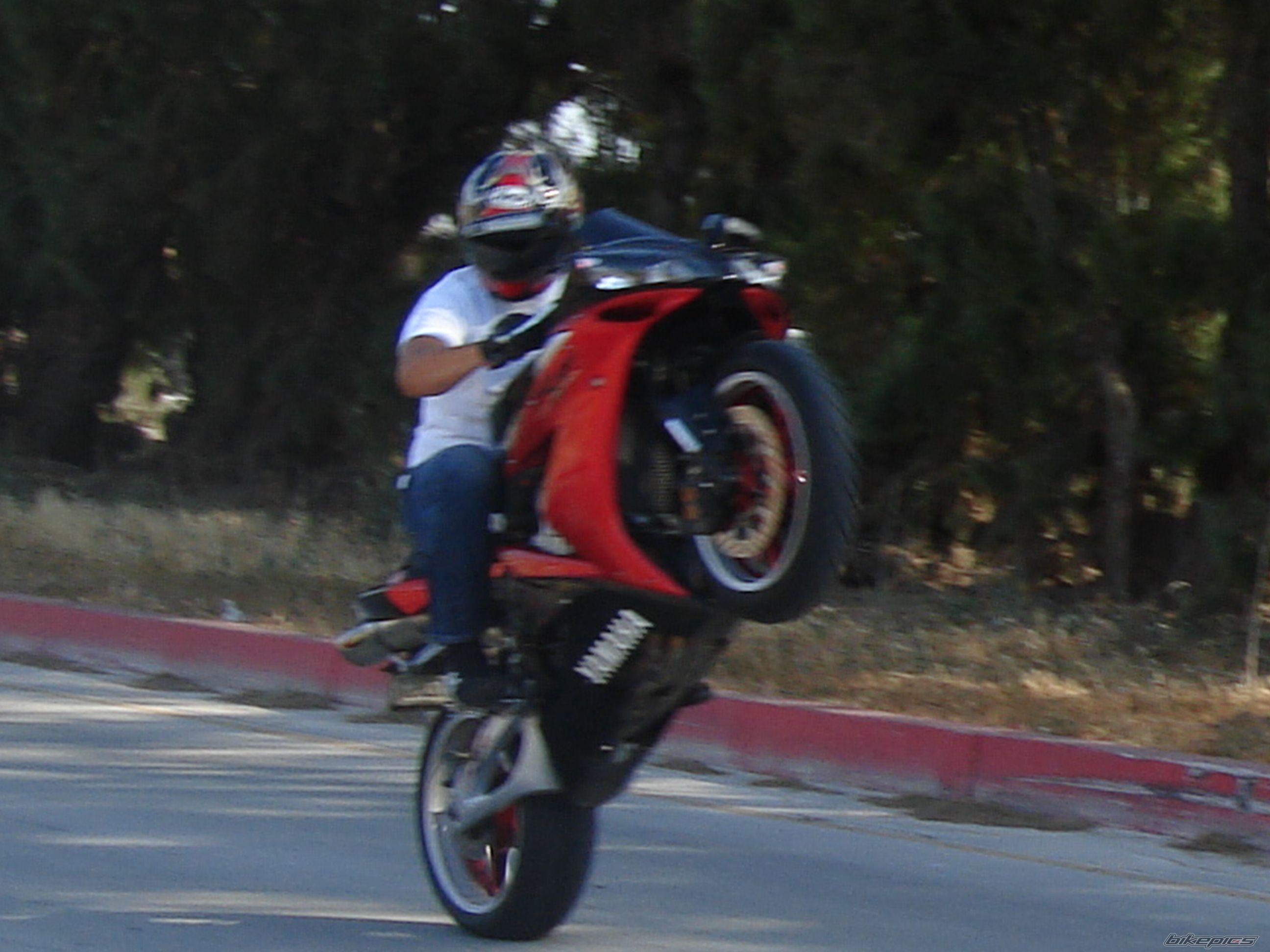 2005 YAMAHA YZF R1 | Picture 627063 motorcycle photo