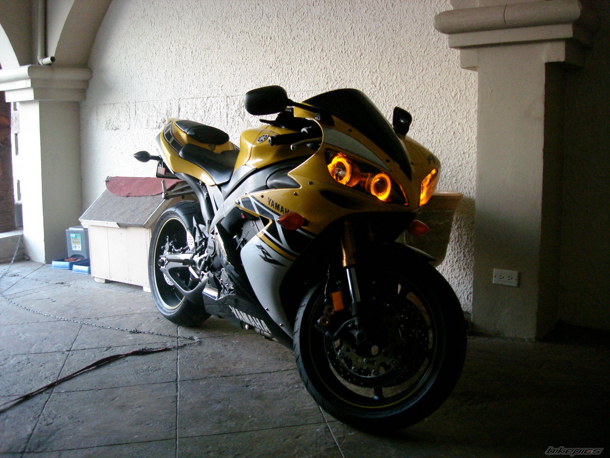 2006 YAMAHA YZF R1 | Picture 627075 motorcycle photo