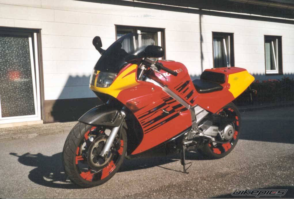 1991 HONDA VFR 750 | Picture 6291 motorcycle photo