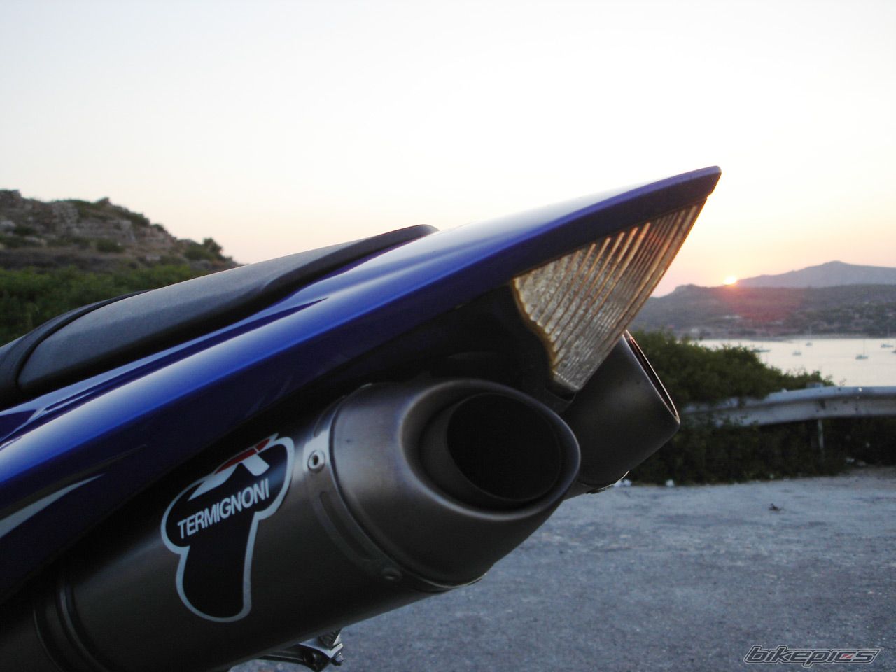 2005 YAMAHA YZF R1 | Picture 629817 motorcycle photo