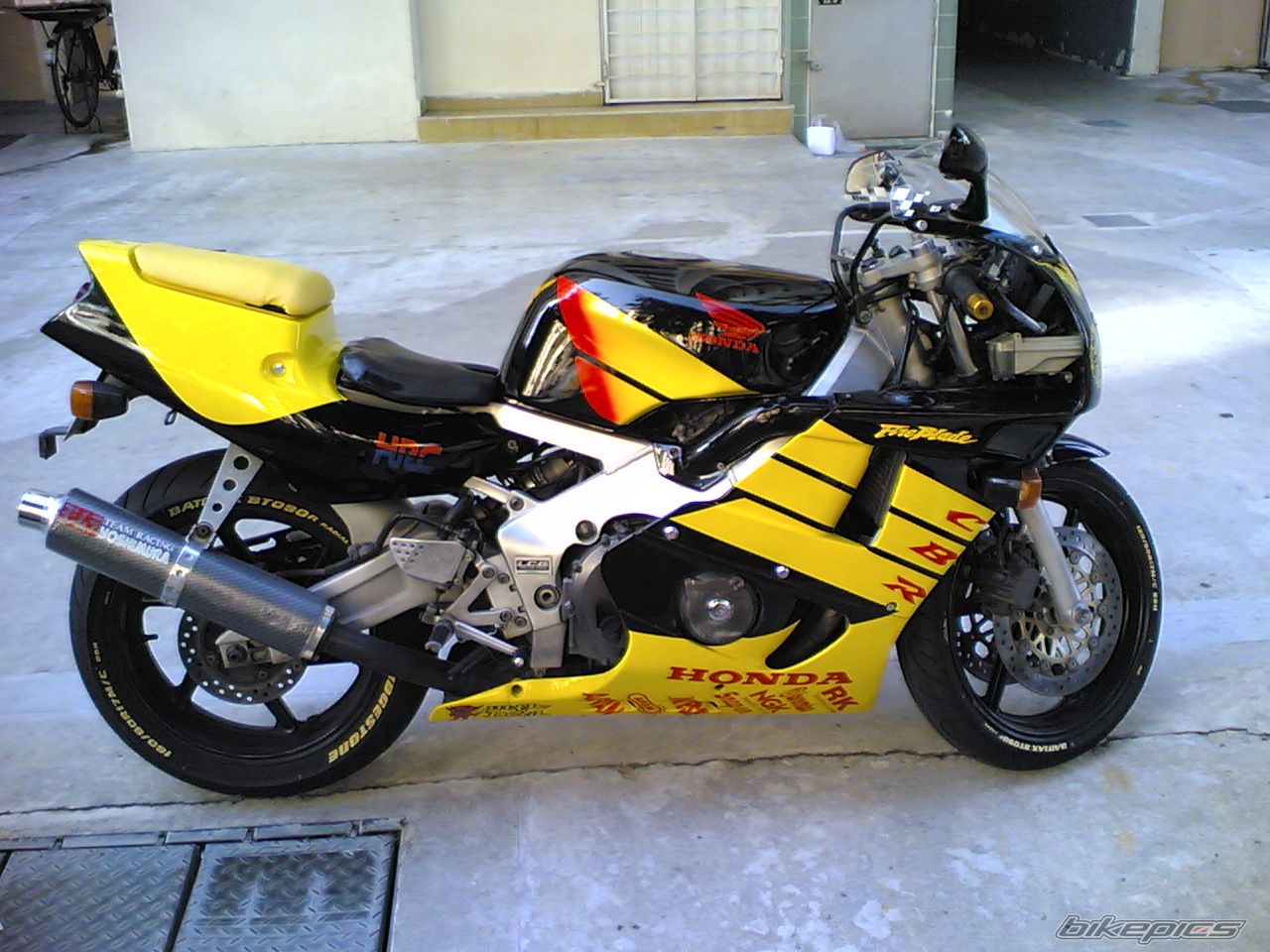1996 HONDA CBR 400 | Picture 630519 motorcycle photo