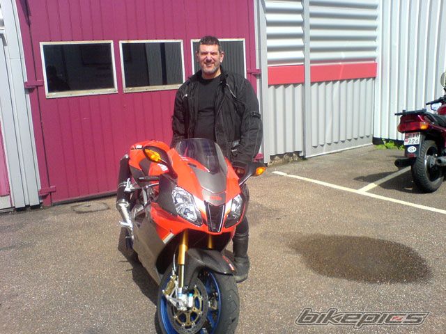 2004 APRILIA RSV MILLE FACTORY | Picture 632018 motorcycle photo