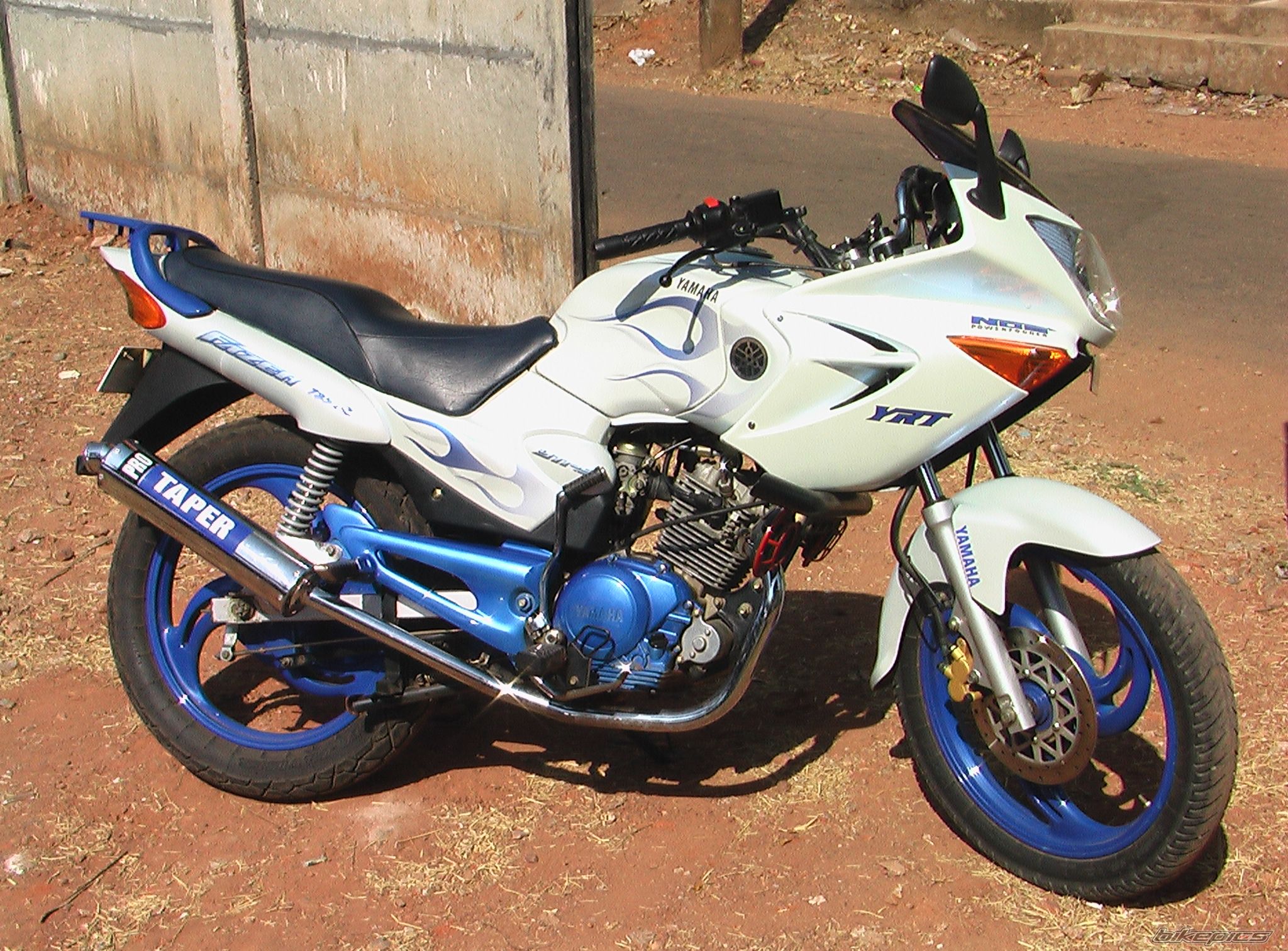    | Picture 632023 motorcycle photo