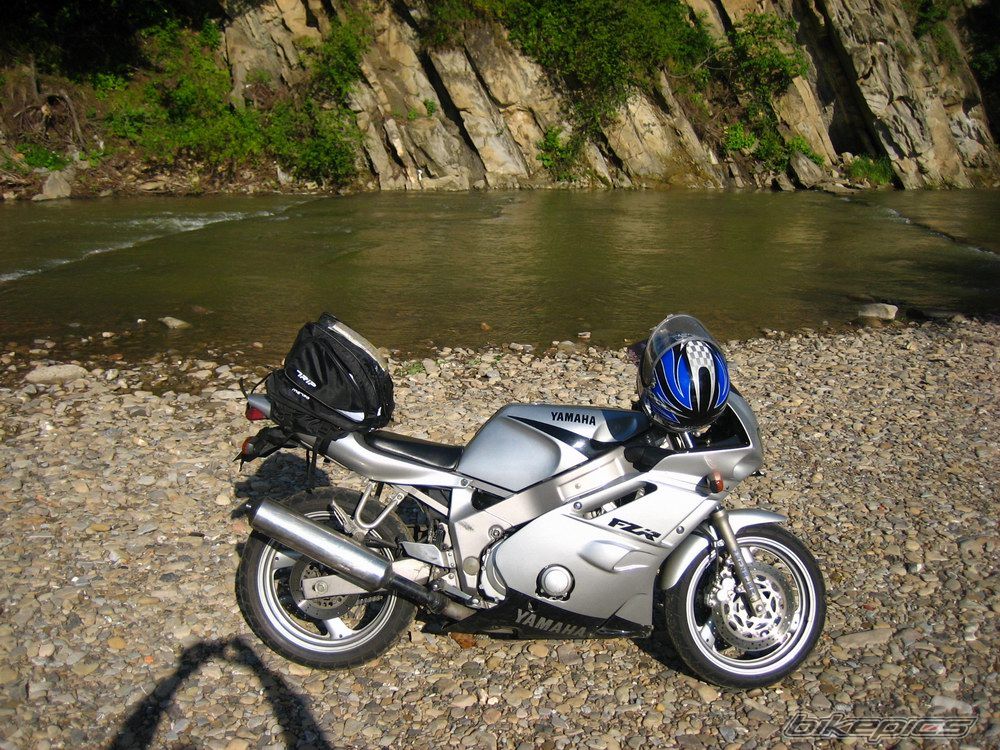 1992 YAMAHA FZR 600 | Picture 635697 motorcycle photo