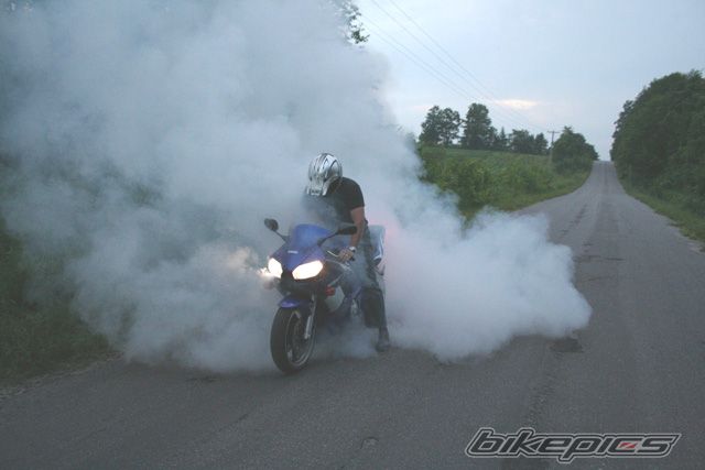2001 YAMAHA YZF R6 | Picture 636821 motorcycle photo