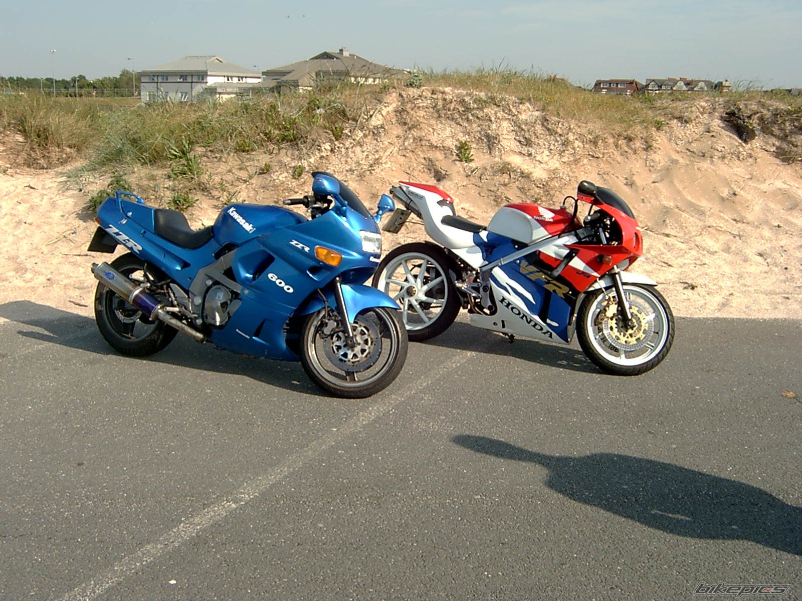 1992 HONDA VFR 400 | Picture 637465 motorcycle photo