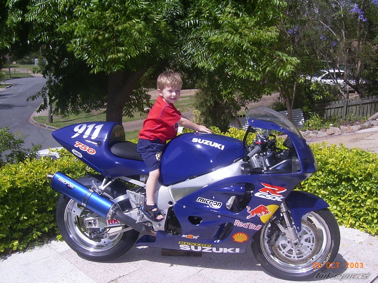 1999 SUZUKI GSX R 750 | Picture 638203 motorcycle photo
