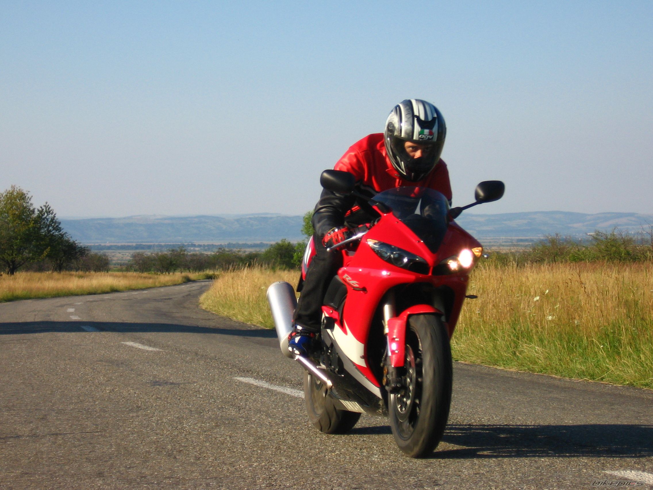 2005 YAMAHA YZF R6 | Picture 638599 motorcycle photo