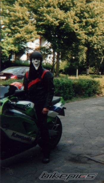 1990 KAWASAKI ZX 7R | Picture 6411 motorcycle photo