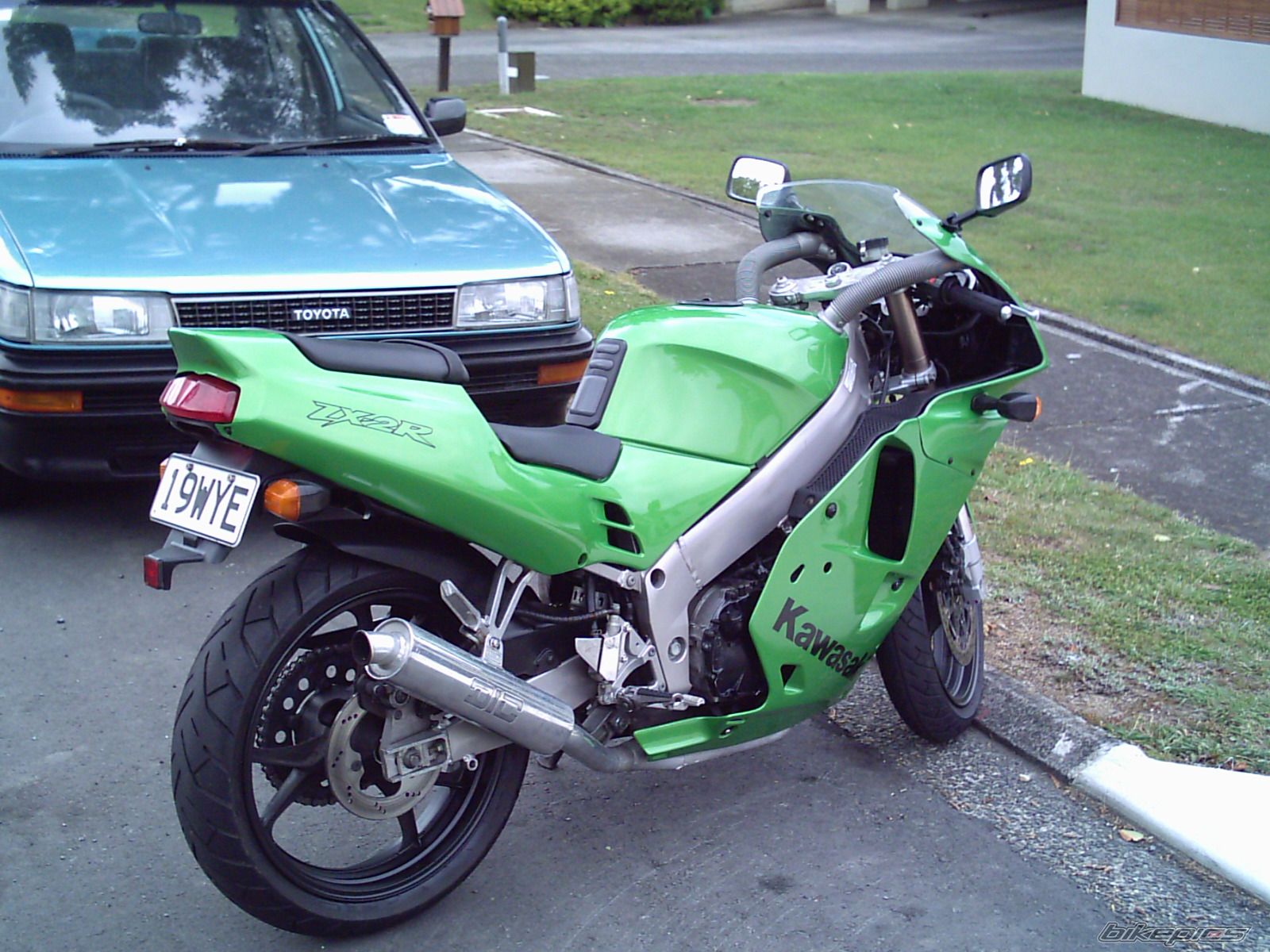 1991 KAWASAKI ZXR 250 | Picture 641652 motorcycle photo