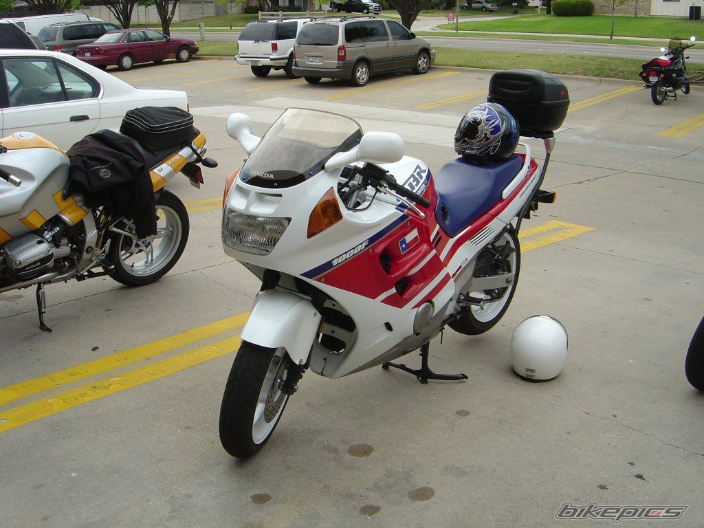 1990 HONDA CBR 1000 F | Picture 641929 motorcycle photo