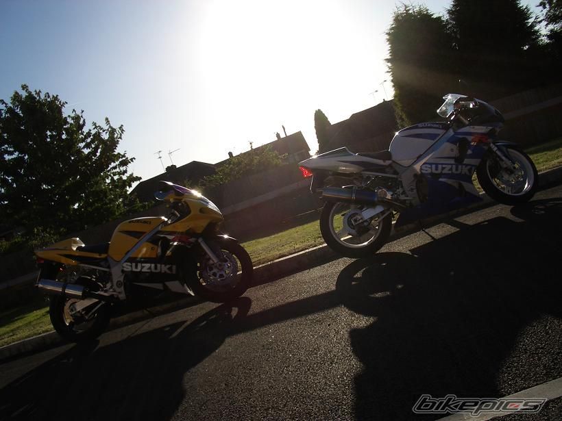 2002 SUZUKI GSX R 750 | Picture 642937 motorcycle photo