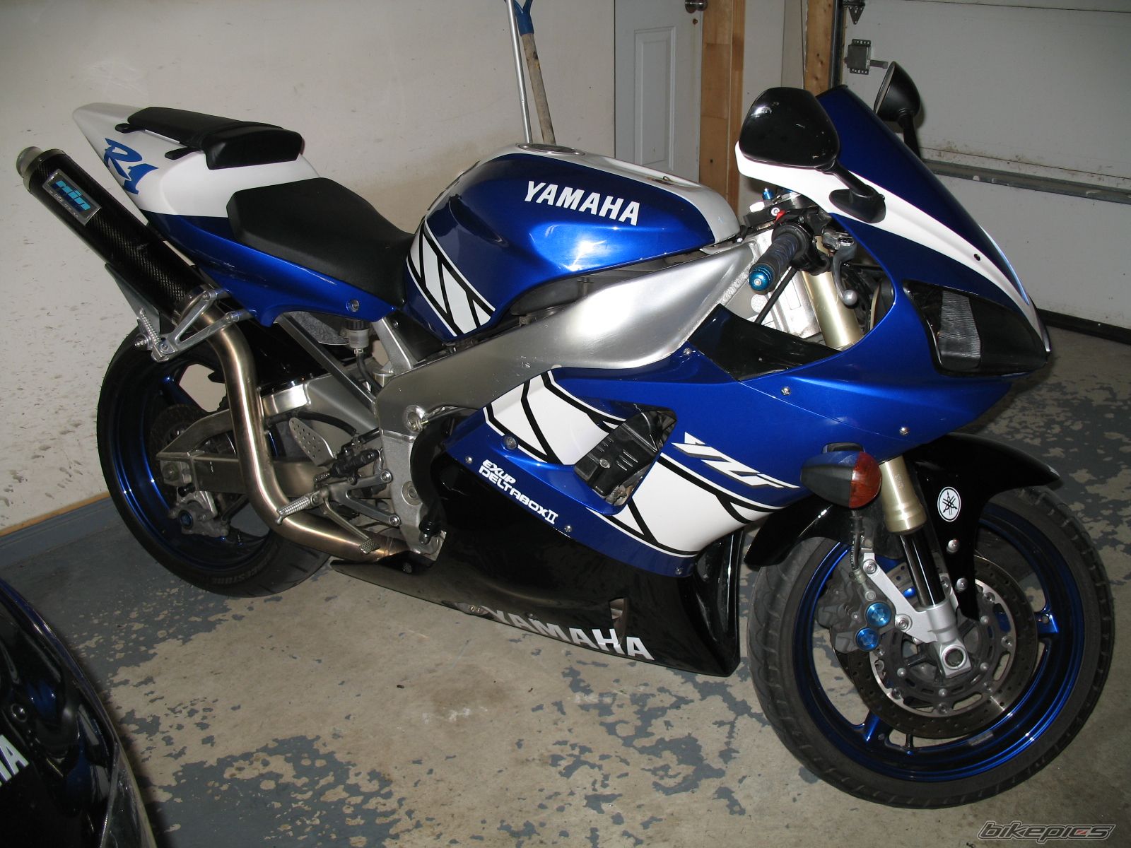 2001 YAMAHA YZF R1 | Picture 643016 motorcycle photo