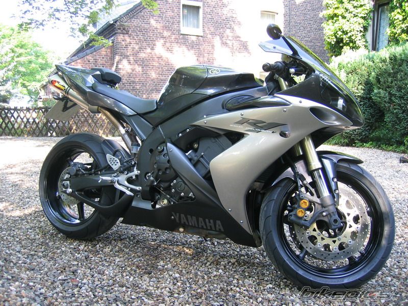2004 YAMAHA YZF R1 | Picture 643216 motorcycle photo