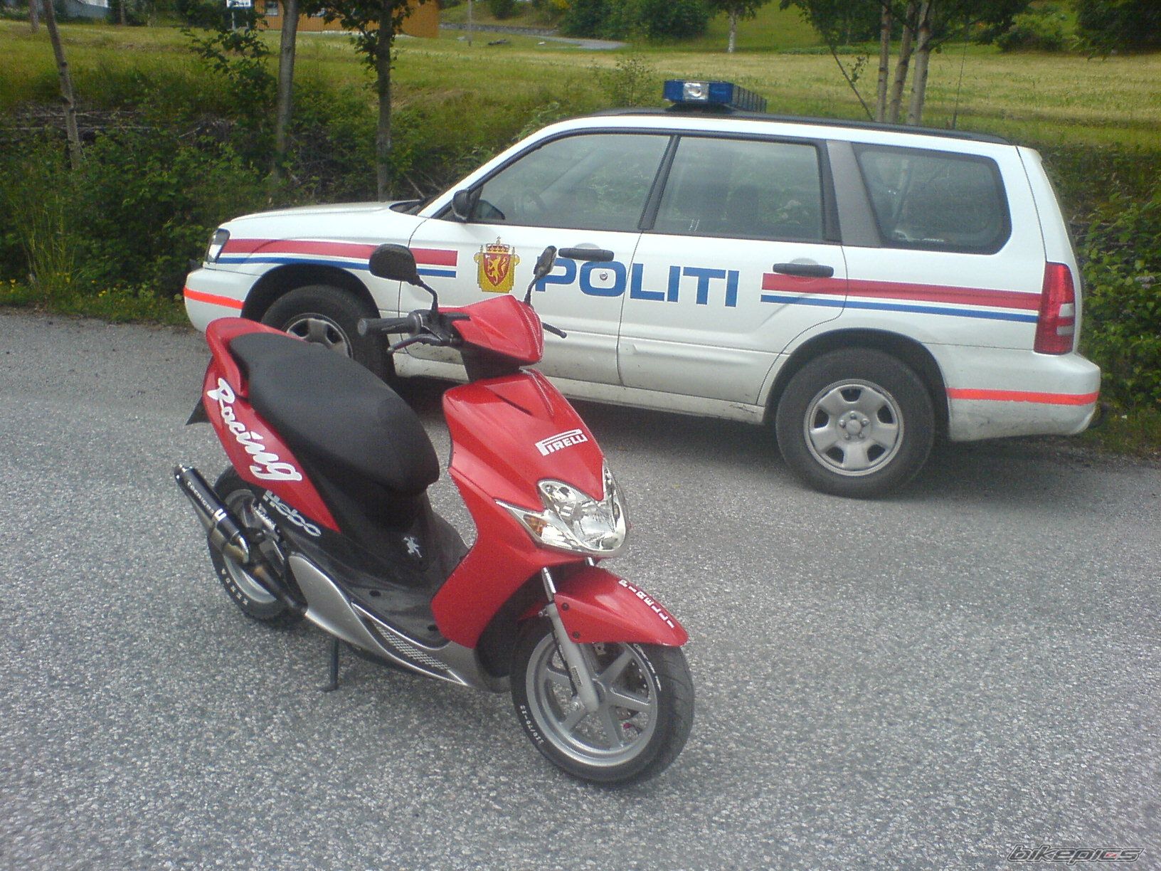 2004 YAMAHA JOG R CS 50 | Picture 645456 motorcycle photo